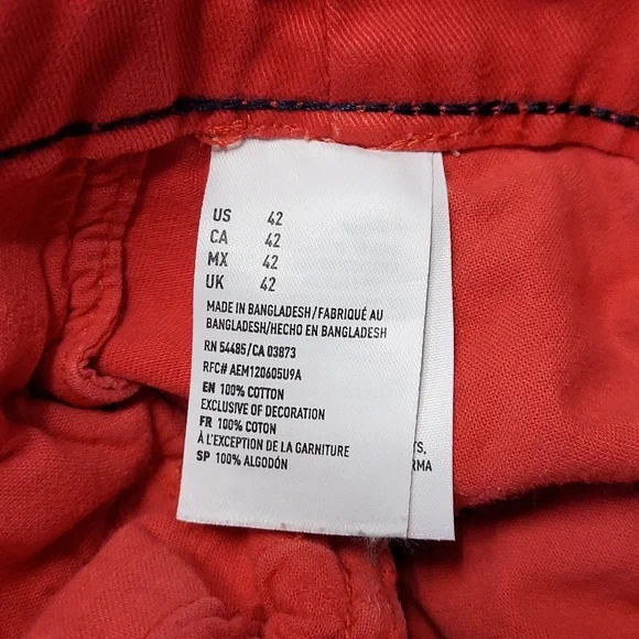 American Eagle Outfitters Men's Red Flat Front Shorts - Picture 4 of 7